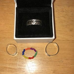 Toe rings - 3 silver, 1 multicolor